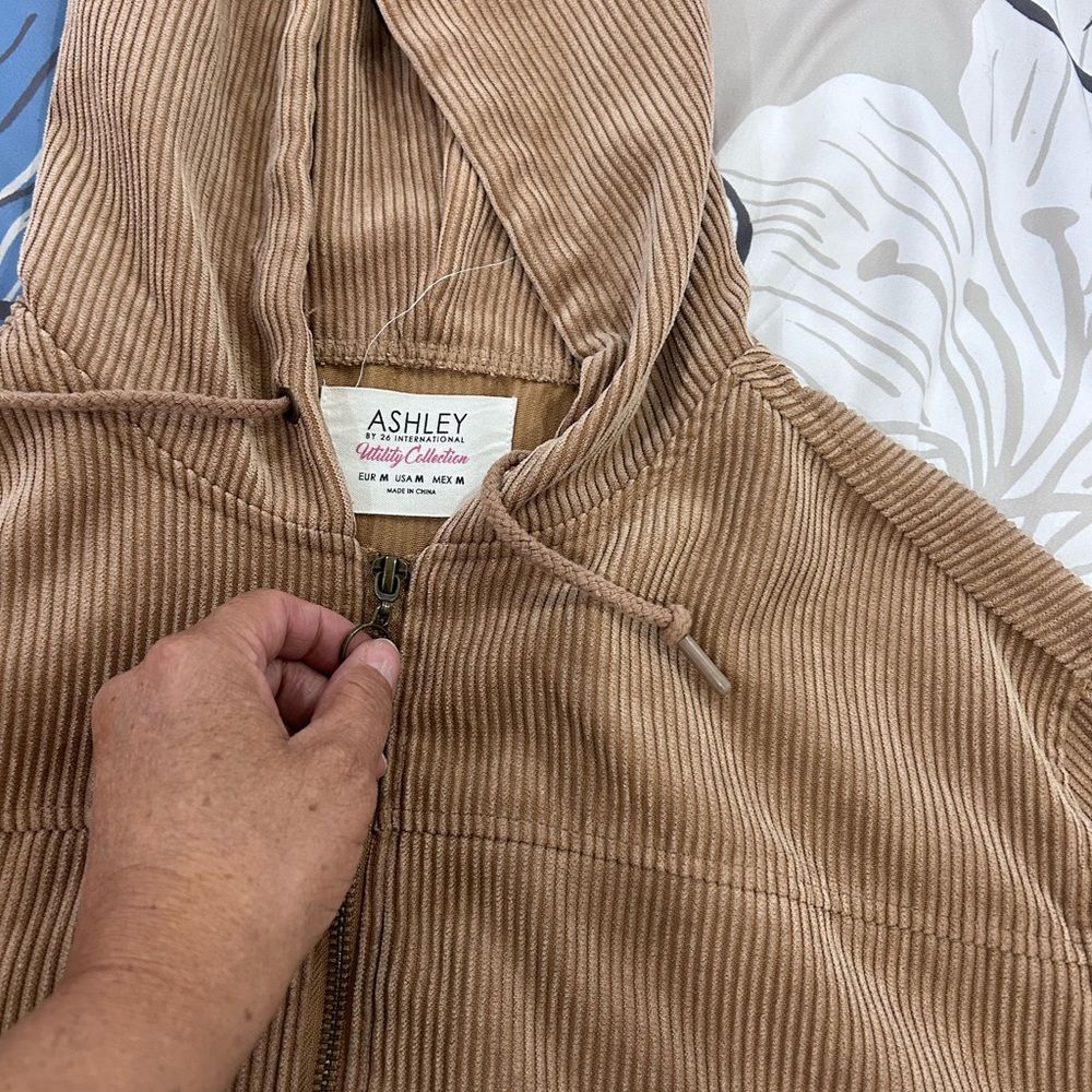 ASHLEY • Tan Corduroy Hoodie Jacket • sz Med - Picture 6 of 10